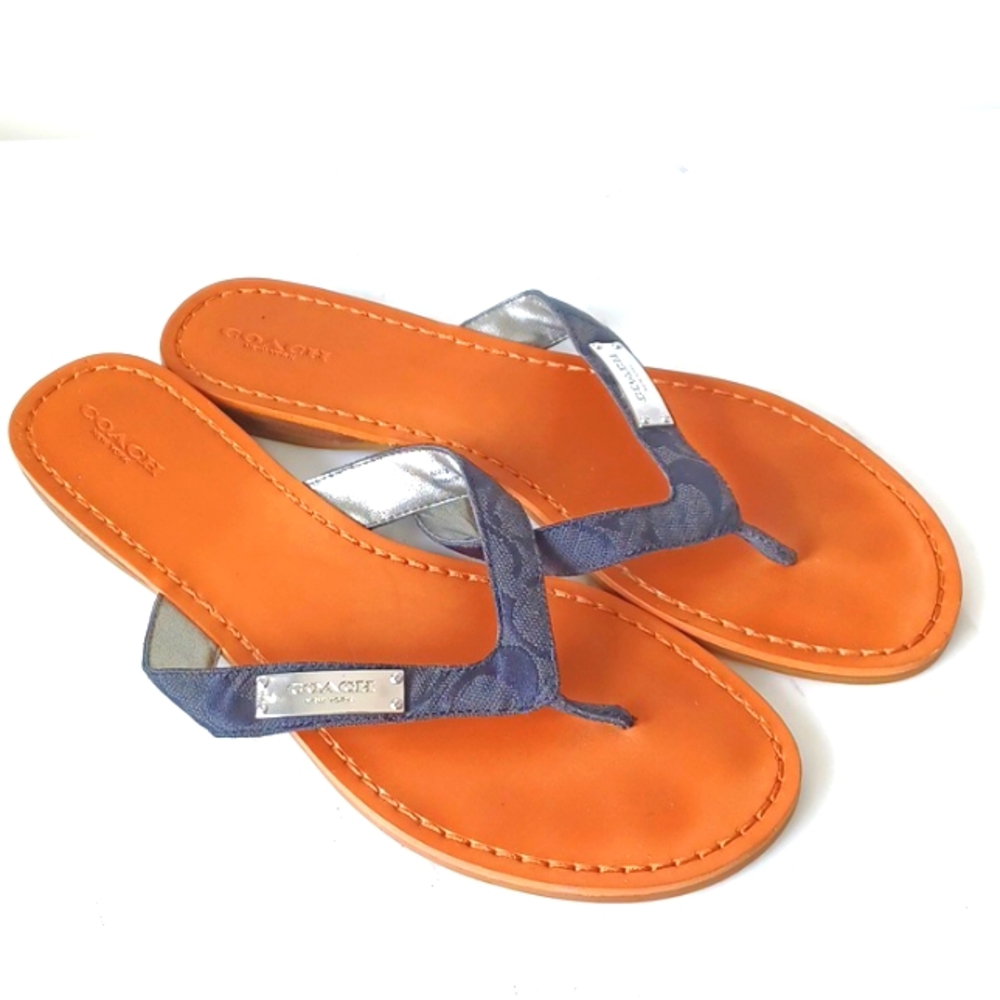 COACH flat sandals. Size 10